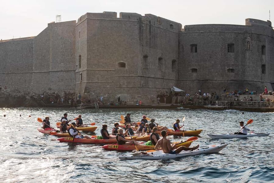 Dubrovnik: Sunset Sea Kayaking Tour - Paddling the Coast and City Walls: The Sunset Part You Came For