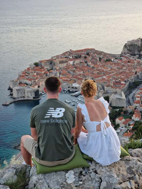 Dubrovnik: Sunset Wine Tasting At Panorama Point - Panorama Point Tasting: 2 Hours, 3 Wines, and Homemade Snacks