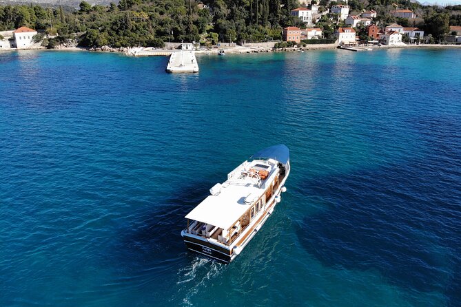 Dubrovnik to Lopud Island Ferry: Scenic Transfer - The Koločep stop: short island peek, no disembarkation
