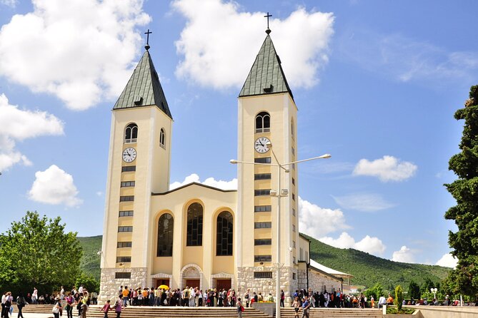 Dubrovnik to Medjugorje & Kravice - Day Trip with Luxury Vehicle - Choosing driver-only or with an English guide for maximum satisfaction