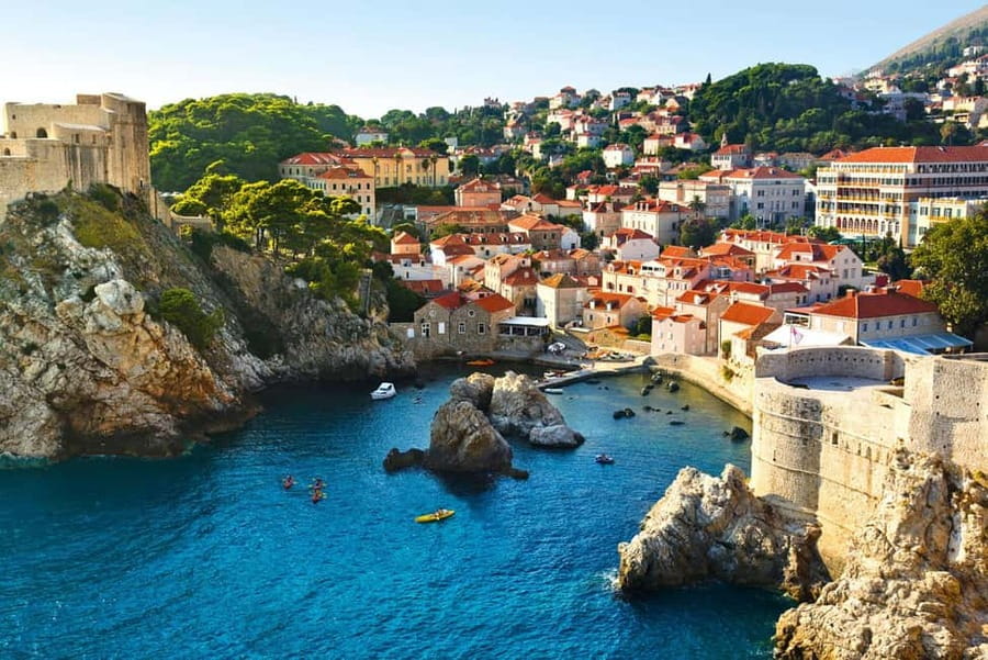 Dubrovnik to Sarajevo: 1-Way Mostar, Blagaj & Počitelj Tour - Turning a transit day into a real route