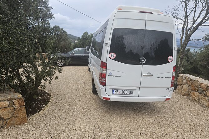 Dubrovnik to Split luxury transfer with 5course LUNCH INCLUDED - Price and value: why this costs more than a standard transfer