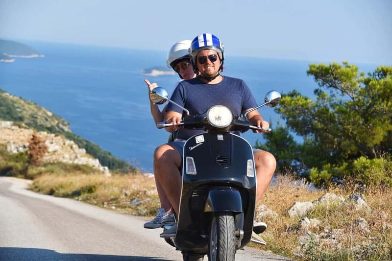 Dubrovnik: Vespa rental - Riding Dubrovnik like a local: streets, stops, and real comfort