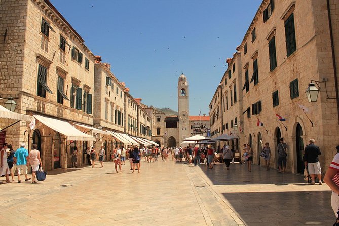 Dubrovnik Walking Tour - Franciscan Church and Monastery: the old pharmacy stop that feels oddly human