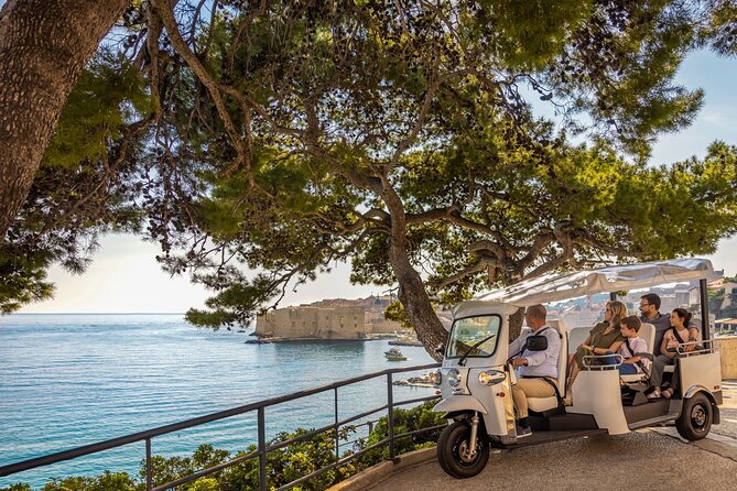 E-Tuk Tuk Tour in Dubrovnik - Stop 2 on Srđ, two viewpoints and 20 minutes at the upper cable car station
