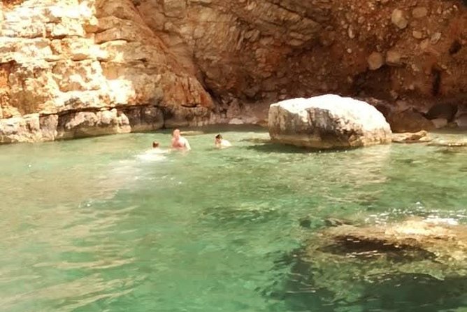 Elafiti Islands Private Tour with Fisher 20 Speedboat - Sipan in 30 minutes: castles, churches, and a quick reset
