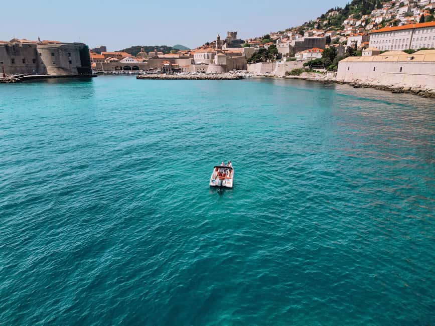 Elaphite Islands: Private boat tour (Barracuda 545) - Dubrovnik Pickup and the First Sailing Moments