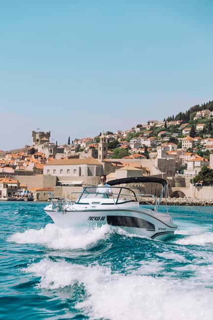 Elaphite Islands: Private boat tour (Cap Camarat 7.5wa) - The skipper and guide style that makes private tours worth it