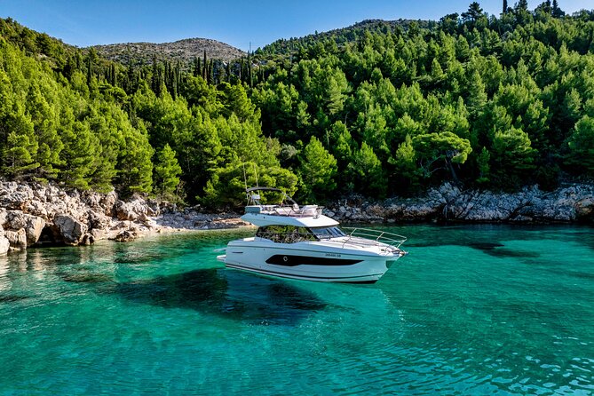 Exclusive Luxury Yacht Tour of the Elaphiti Islands - Lopud Island plus Šunj Beach: the first “slow down” part of the day