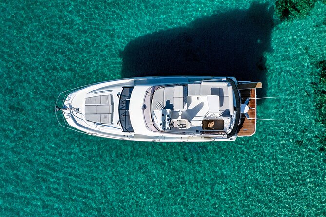 Exclusive Luxury Yacht Tour of the Elaphiti Islands - Koločep and the Blue Cave snorkeling hour