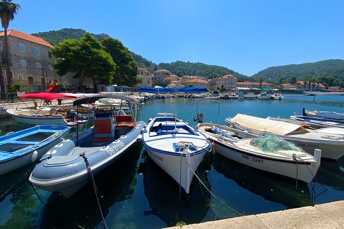Explore Elaphiti Islands by Boat Tour: Hop-on-Hop-off Adventure - The Elaphiti Archipelago Boat Ride: Scenic Travel with Practical Comfort