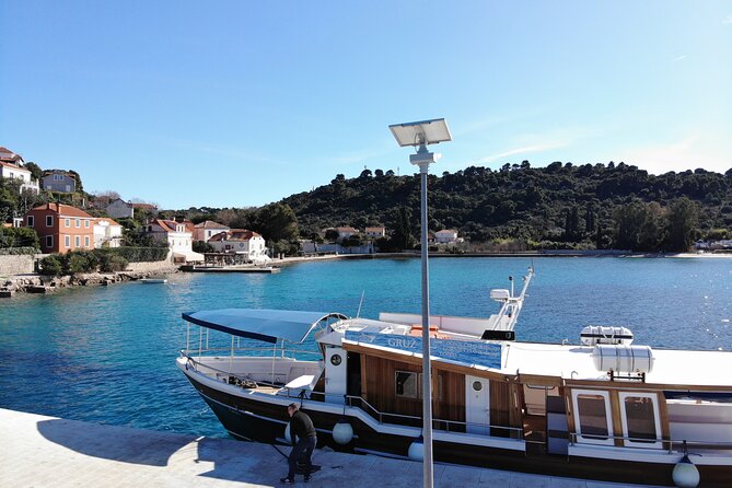 Explore Elaphiti Islands by Boat Tour: Hop-on-Hop-off Adventure - Price and Value: What $36.14 Really Covers