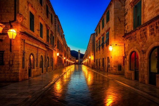 Fabulous Dubrovnik Private Walking Tour - What the guide actually gives you, more meaning than just photos