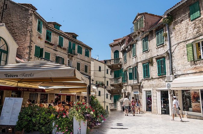 From Dubrovnik Airport to Split (Private Transfer) - From Dubrovnik Airport to your Split address, without the public-transport headache