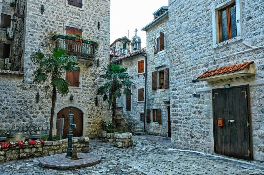 From Dubrovnik: Bay of Kotor Montenegro Private Tour - Kotor Old Town: UNESCO Medieval Walls and Street-Level Magic
