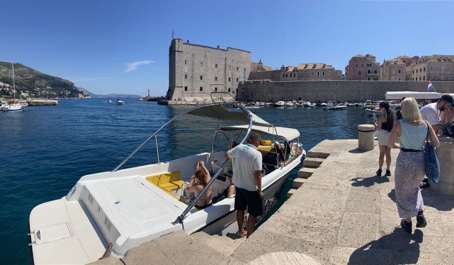 From Dubrovnik/Cavtat: Blue Cave, Sunj Beach Speed Boat Tour - What happens when the captain changes the plan