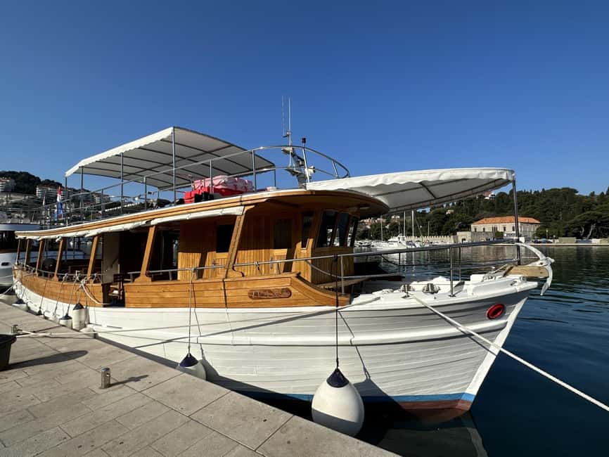 From Dubrovnik: Elaphite Islands Day Trip with Lunch - What You’re Really Buying for $70: boat time, lunch, and the beach