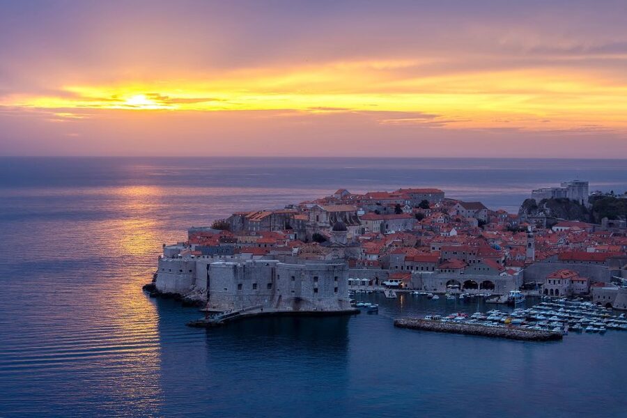 From Dubrovnik: Golden Hour Sunset Cruise with Free Drinks - Dubrovnik’s golden hour looks better from the bay