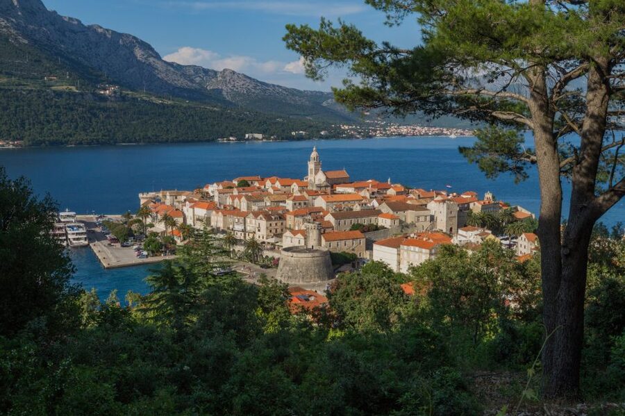 From Dubrovnik: Guided Tour of Pelješac & Korčula - From Dubrovnik to Pelješac, Ston, and Orebić: the pace you should expect