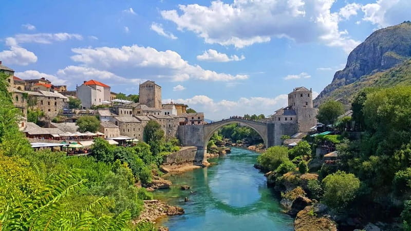 From Dubrovnik: Mostar and Kravice Waterfalls Day Trip - Why this Mostar and Kravice pairing makes sense