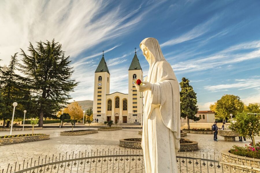 From Dubrovnik: Mostar and Medjugorje Full-Day Tour - Should You Book This Dubrovnik to Počitelj, Medjugorje, and Mostar Tour?