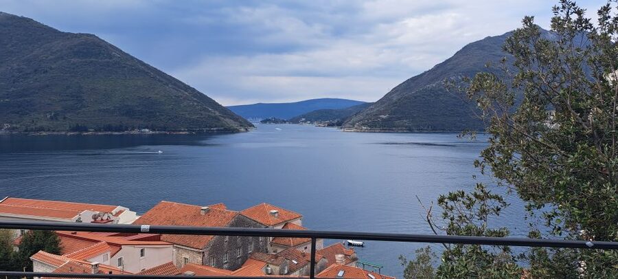 From Dubrovnik: Perast, Kotor & Budva Small-Group Day Trip - Who should book this, and who should skip it