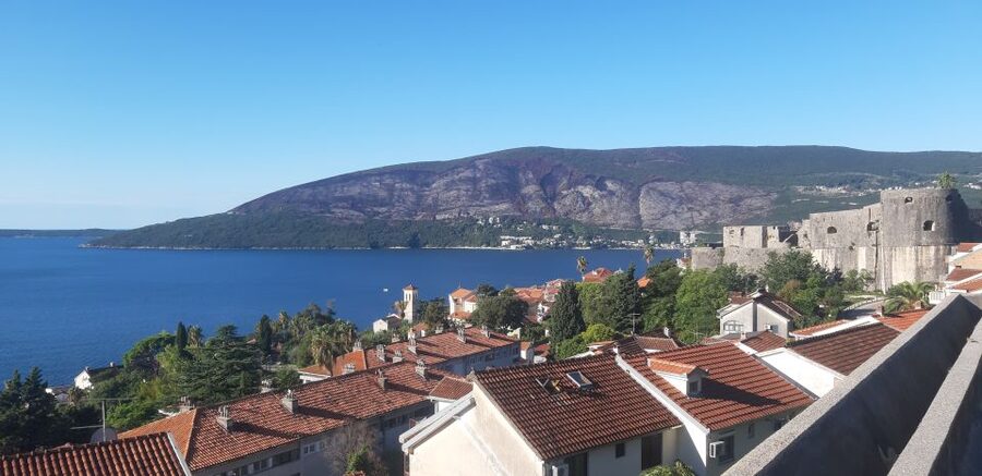 From Dubrovnik: Perast, Kotor & Budva Small-Group Day Trip - Perast at morning pace: 1 hour to wander and possibly reach Our Lady of the Rocks