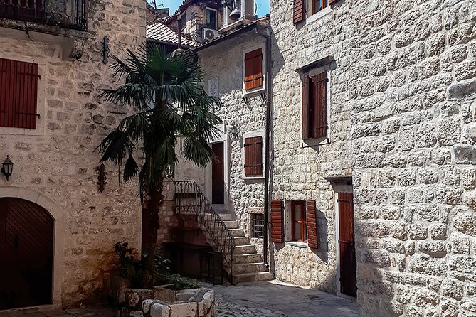 Full-Day Group Tour of Montenegro Coast from Dubrovnik - Getting There From Dubrovnik: Pickup, Border Timing, and Group-Size Reality