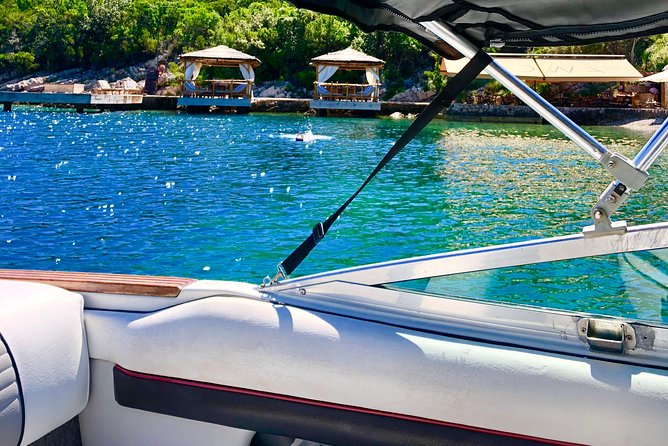 Full-Day Private Boat Tour of Elafiti Island from Dubrovnik - Stop 3: Lopud’s free sights, classic lunch options, and Šunj Beach