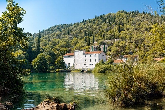 Full Day Private Tour to Krka National Park from Dubrovnik - Skradinski buk and Roški slap: how to plan your walking