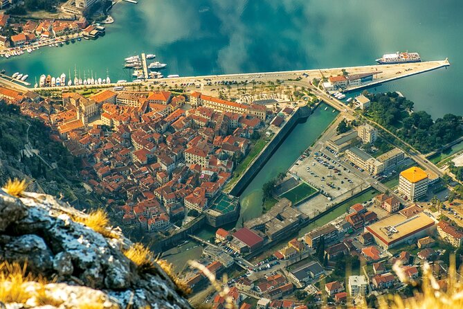 Full Day Shared Tour from Dubrovnik to Kotor and Perast - The shared-ride reality check: comfort, visibility, and seat choices