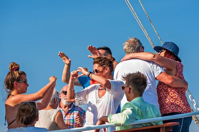 Full Day Three Islands Boat Tour with Fish Picnic from Dubrovnik - What to bring for a smoother sea day