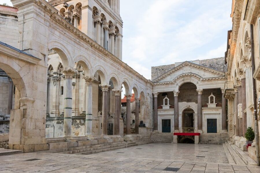 Full-Day Trip from Dubrovnik to Split - Who You’ll Be With: Small Group Energy and English Guidance