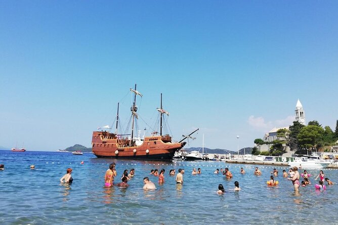 Galleon Elafiti Islands Cruise from Dubrovnik with Lunch - The Onboard Experience: WiFi, Restrooms, and Real Comfort