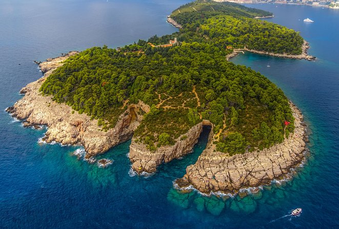 Game of Thrones Kings Landing filming locations with Lokrum Island visit - Red Keep and House of the Undying talk, explained through stone and angles