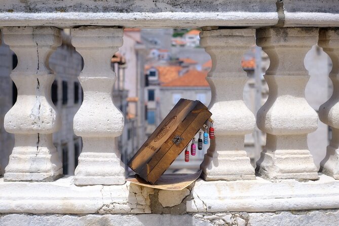 Game of Thrones Private Outdoor Escape Game in Dubrovnik - Starting at Brsalje ul. 5, then turning loose on your own