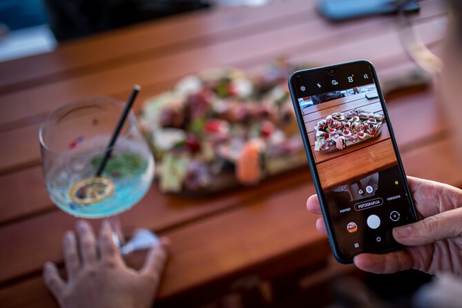 Gastro Cruise | Cruise around Dubrovnik Old Town with Lunch - How long it really takes, and why 2 hours can be the right amount