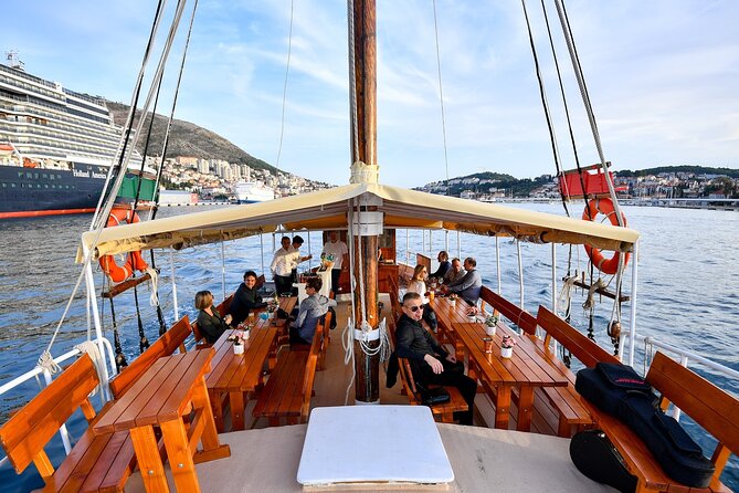 Gastro Cruise | Cruise around Dubrovnik Old Town with Lunch - Practical tips to make this cruise feel smooth