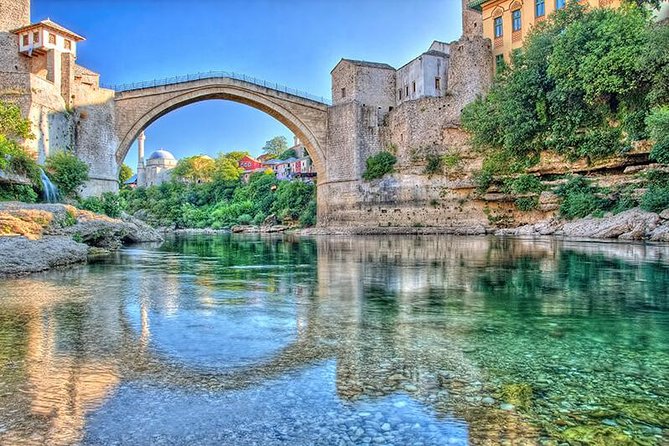 Group Day Tour Mostar and Kravice Waterfalls Tour from Dubrovnik - Getting there from Dubrovnik: early start, border time, and bus comfort