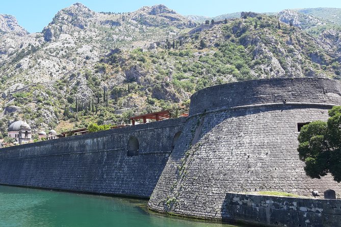 Group Tour to Mostar and Kravice from Dubrovnik - Transportation comfort on a long cross-border day