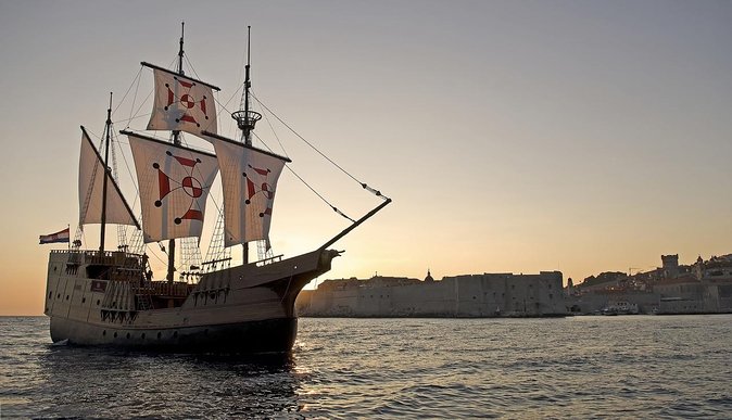 Karaka - The Best Dubrovnik Sunset Cruise (adults only) - Why this Karaka Dubrovnik sunset cruise feels special