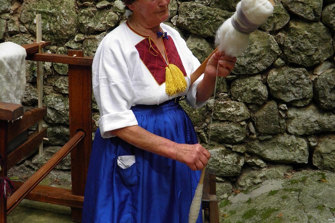 Konavle Valley Wine Tour from Dubrovnik with Train Ride and Wine Tasting - Stop 1 in Zastolje: Brajković cellar and the story behind the grapes