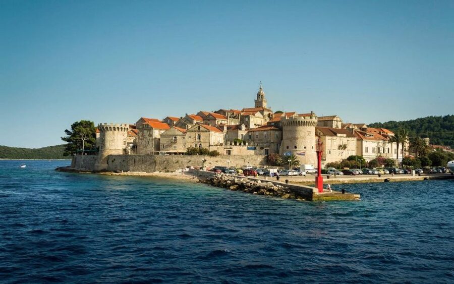 Korčula Day Tour From Dubrovnik - Korčula Old Town for Lunch, St Marco Cathedral, and Marco Polo
