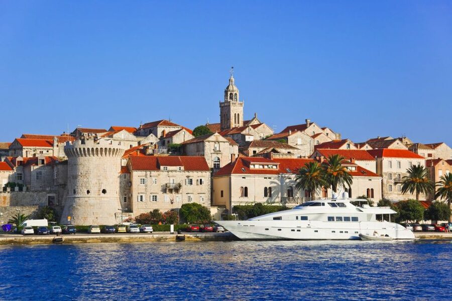 Korčula & Ston Full-Day Private Tour from Dubrovnik - Pelješac wine tasting, timed to match the landscape