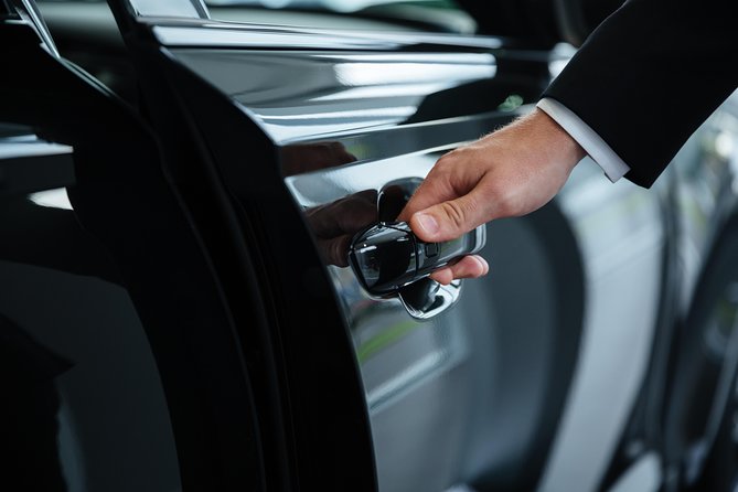 Luxury private transfer: Dubrovnik airport to Dubrovnik - Price and Value: What $46.77 Gets You Per Person