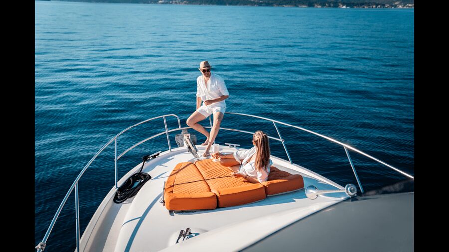 Luxury yacht: Sunset Blue Cave & Panoramic Tour w Wine - Drinks included: how the wine-style sunset theme fits the reality