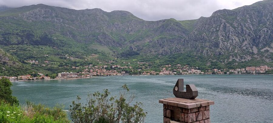 Montenegro: Perast & Kotor - Day Trip from Dubrovnik - Crossing the Border and Meeting the Bay: Risan and Ancient Illyrians
