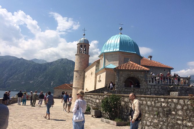Montenegro private daytrip from Dubrovnik, Perast, Bay of Kotor - Bay of Kotor Panorama: Verige 65 and the Scenic Build-Up