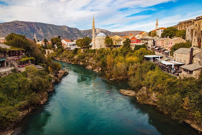 Mostar and Medjugorje Day Trip from Dubrovnik - Tour Guides, Group Size, and Why Your Day Might Feel Different