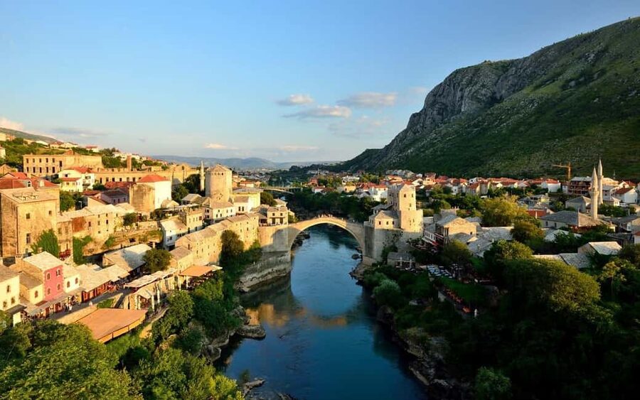 Mostar and Počitelj Day Trip from Dubrovnik - Mostar Old Town: what to focus on during your walk